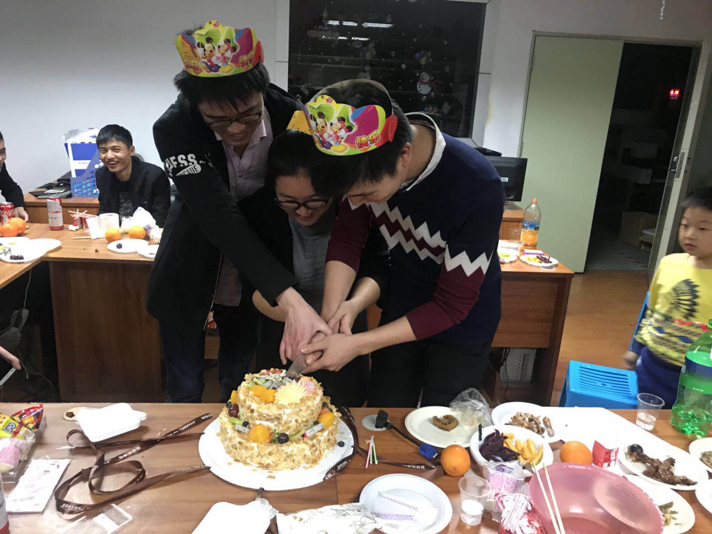 1514358438678160.png 生日會(huì)-3.png