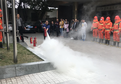 1517554886636116.jpg 演習(xí)8.jpg